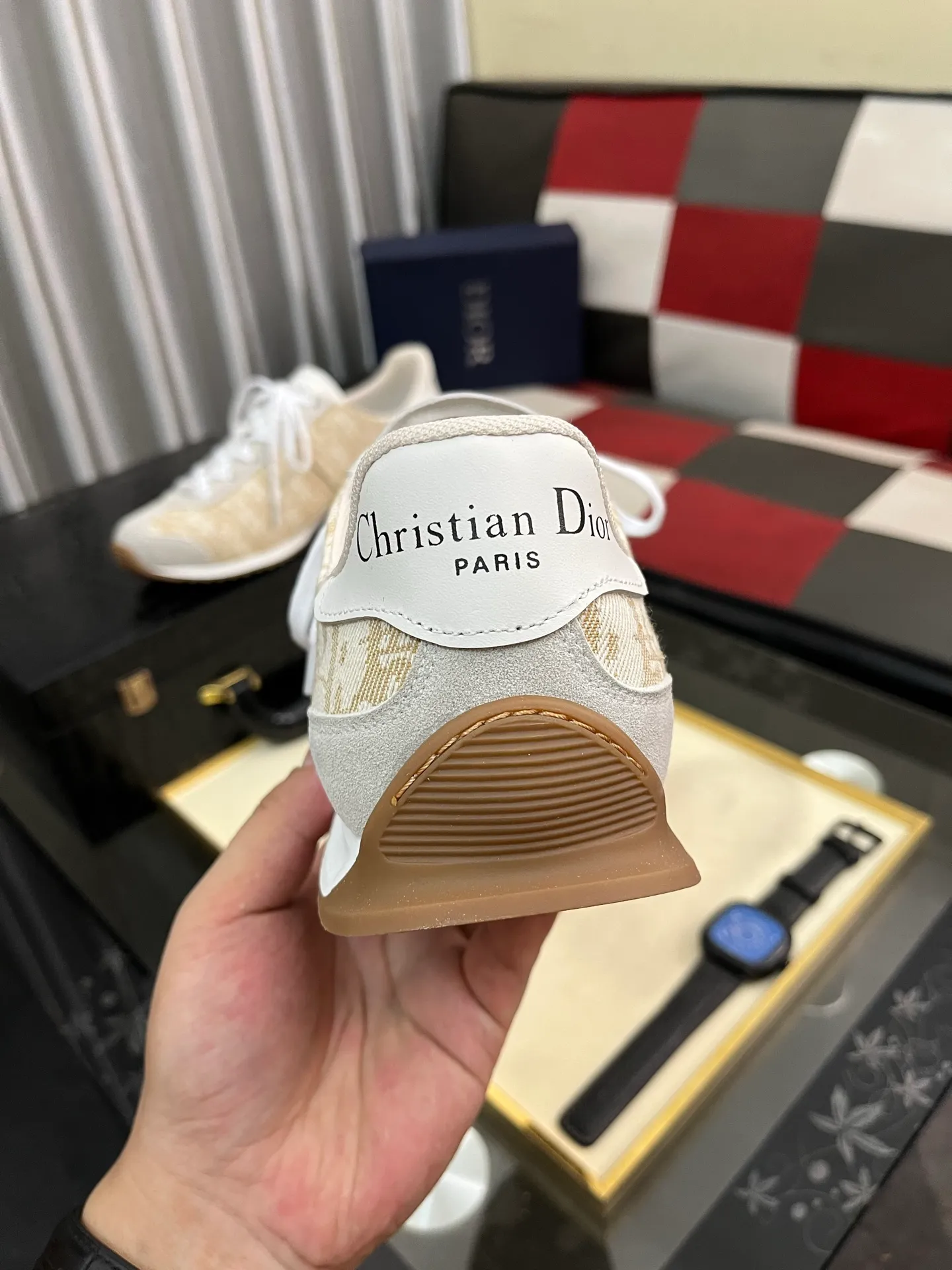 Men's shoes 💰420⌚️⌚️[Dior] Dior couple's style, new casual style launched in Hong Kong counters. Official website 1:1 production. Original Italian materials. Designed by European and American masters. Perfect shape to create counter quality. Solid color rubber wear-resistant outsole and classic dazzling head! Super versatile and very comfortable. High-end without losing taste, fashionable and novel! ! Absolute focus! Code number: 36-448️⃣Colors available